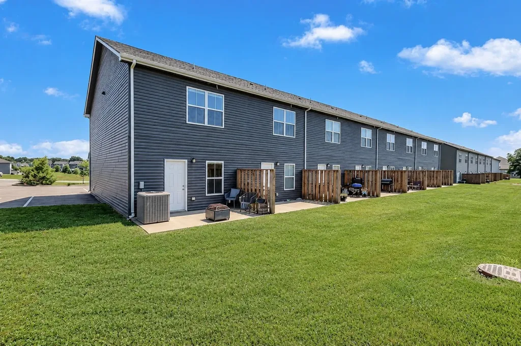 216 Drayton Drive Clarksville TN 37042