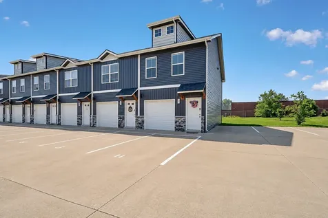 216 Drayton Drive Clarksville TN 37042