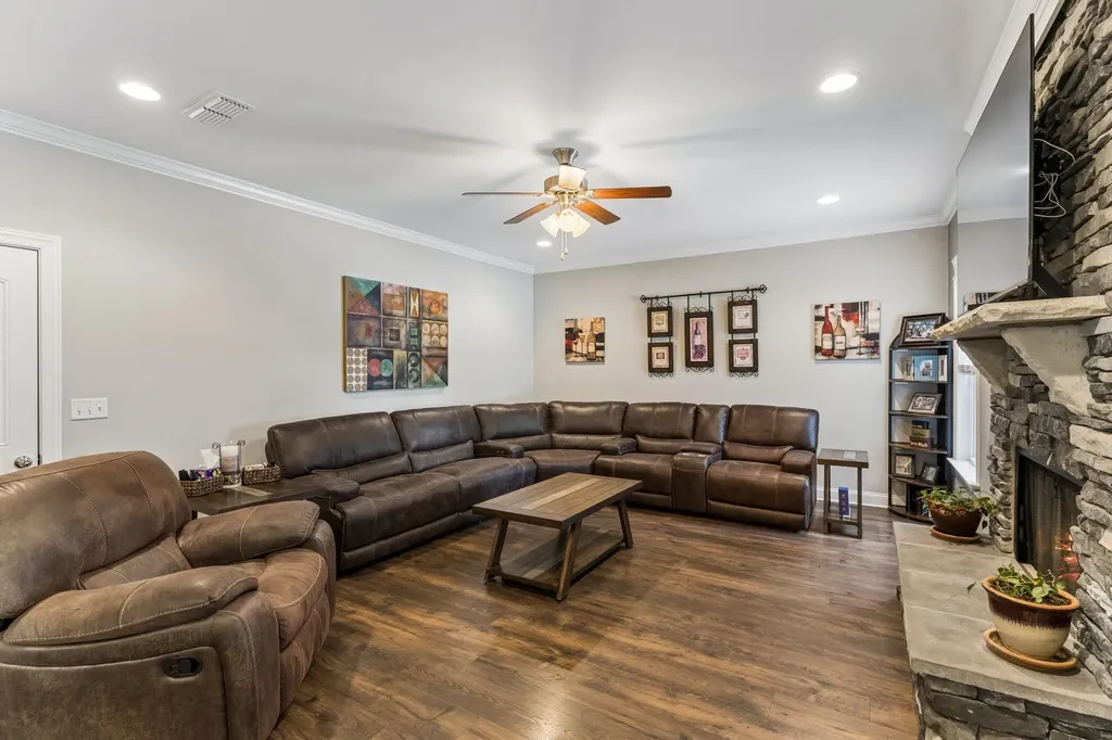 6026 Enclave Drive Murfreesboro TN 37128