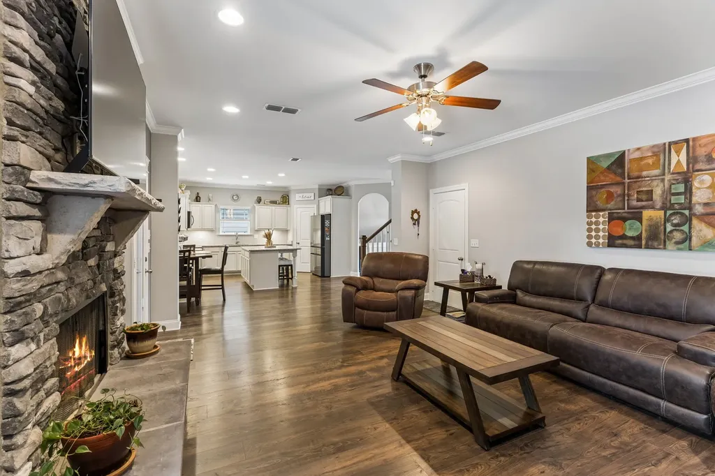6026 Enclave Drive Murfreesboro TN 37128
