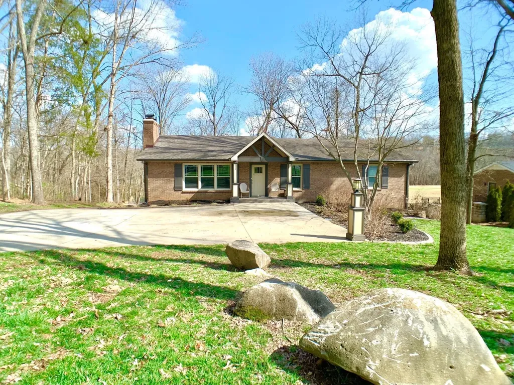 423 Rivermont Drive Clarksville TN 37043