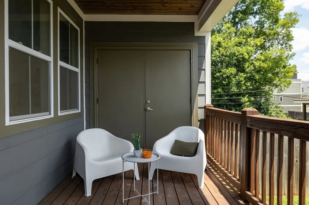 5005B Georgia Avenue Nashville TN 37209