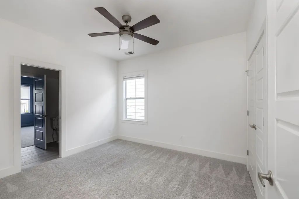 5005B Georgia Avenue Nashville TN 37209