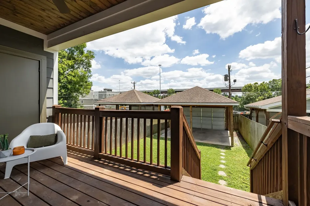 5005B Georgia Avenue Nashville TN 37209