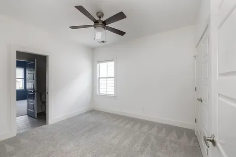5005B Georgia Avenue Nashville TN 37209