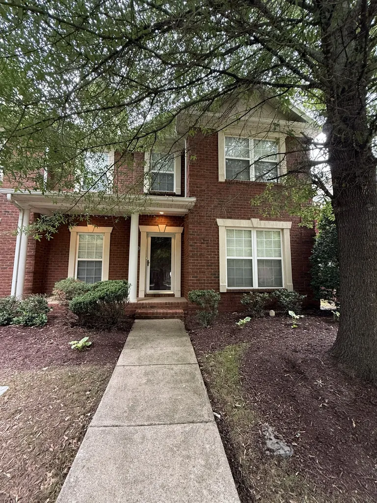 2136 Cason Lane Murfreesboro TN 37128