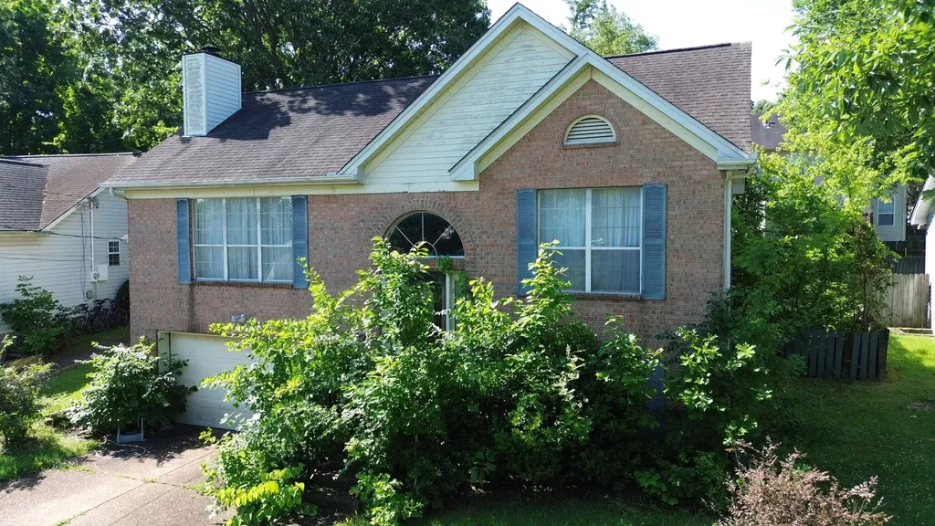 1109 Burlingame Court Antioch TN 37013