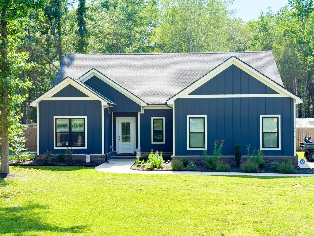 2230 Highway 48 Clarksville TN 37040