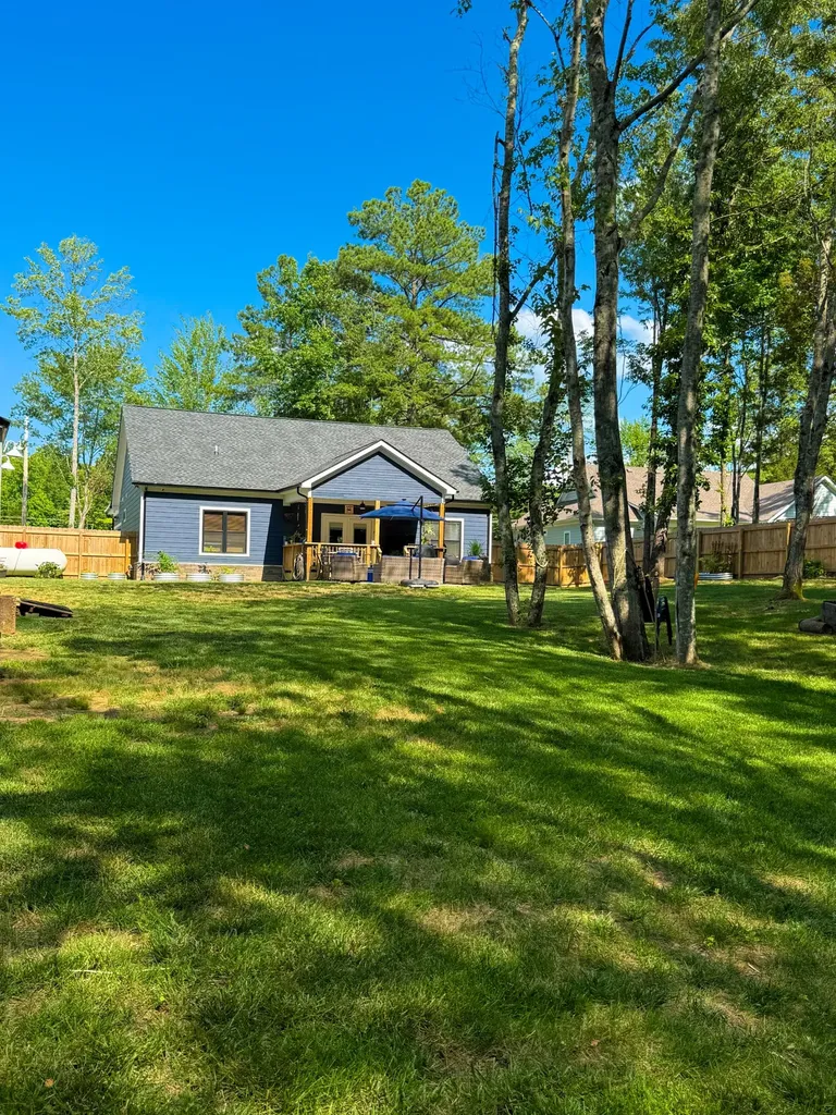 2230 Highway 48 Clarksville TN 37040