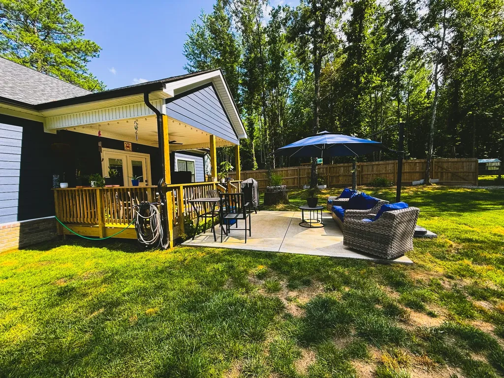 2230 Highway 48 Clarksville TN 37040