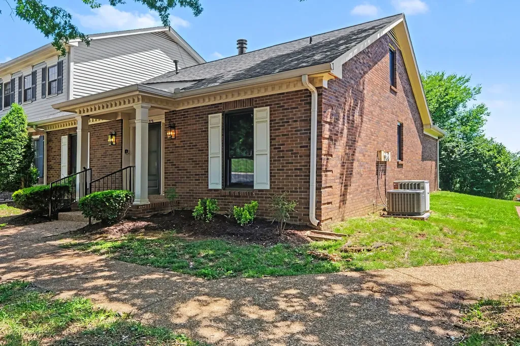 613 Brentwood Point Brentwood TN 37027