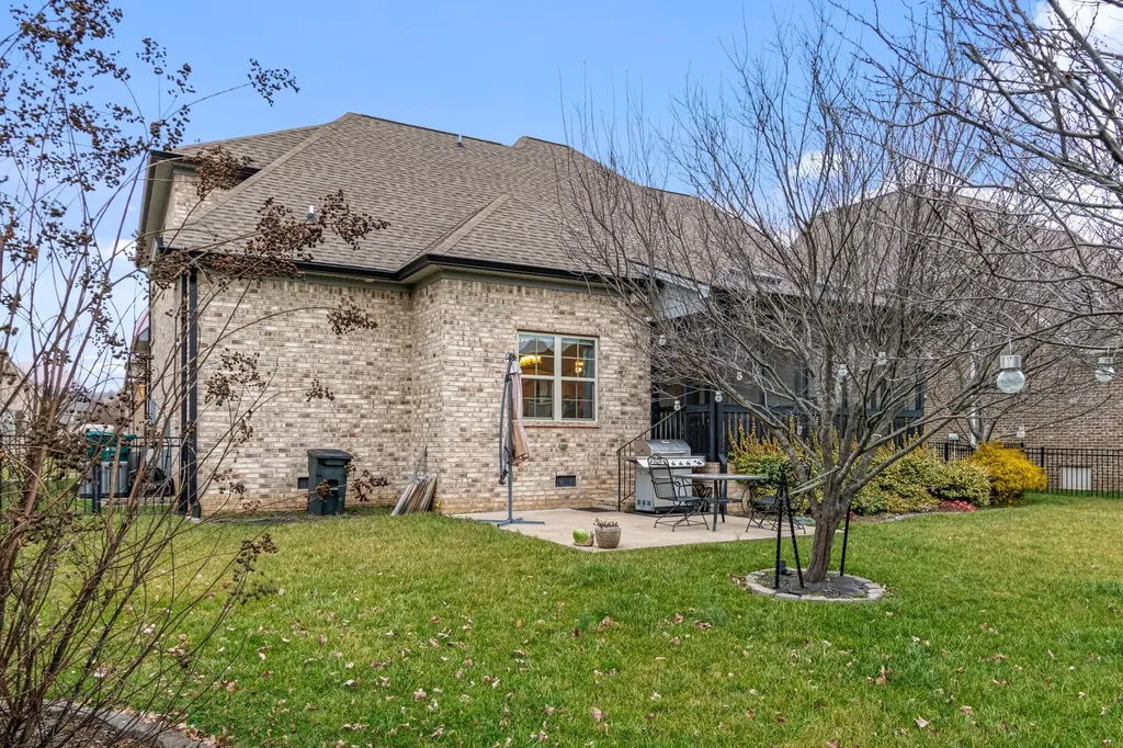 8007 June Apple Lane Spring Hill TN 37174