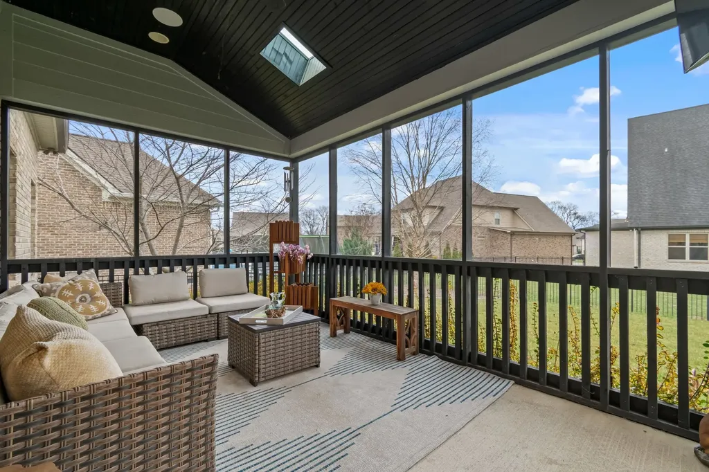 8007 June Apple Lane Spring Hill TN 37174