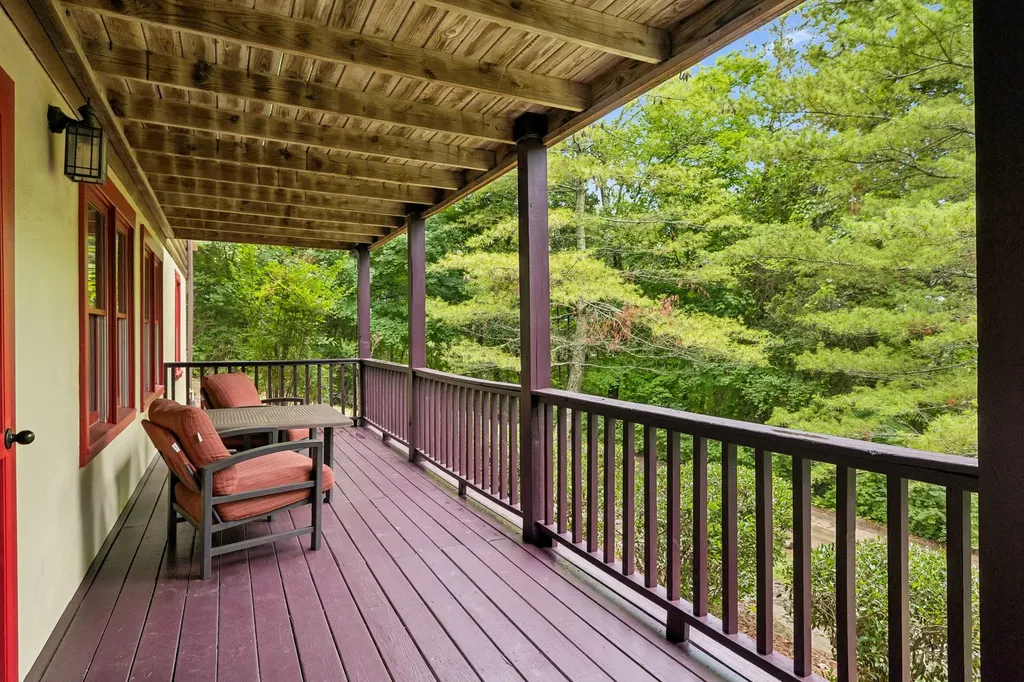 2668 Thompson Station Road, E Thompsons Station TN 37179