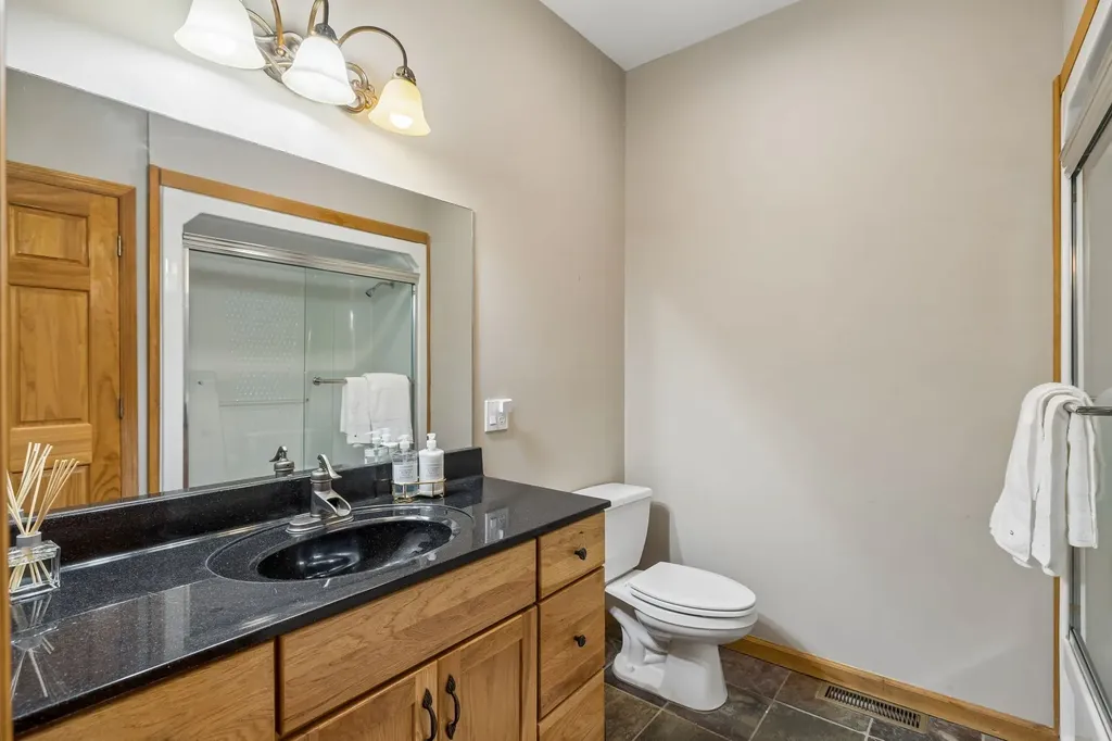 2668 Thompson Station Road, E Thompsons Station TN 37179
