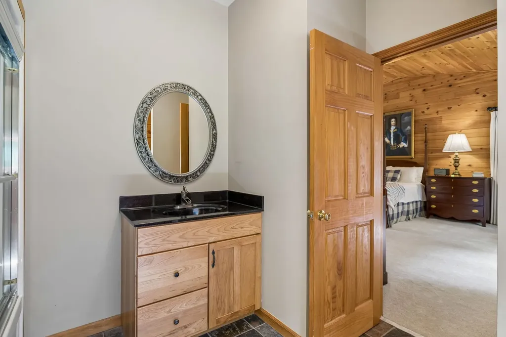 2668 Thompson Station Road, E Thompsons Station TN 37179