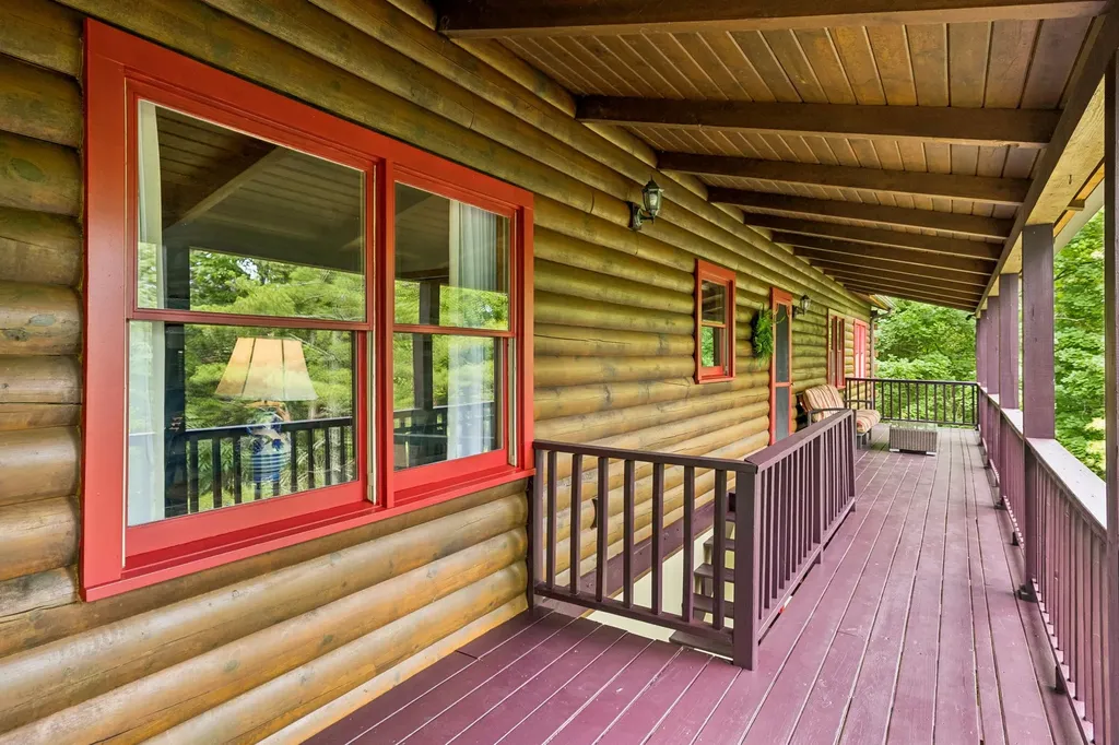2668 Thompson Station Road, E Thompsons Station TN 37179