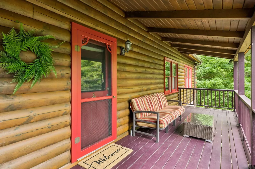 2668 Thompson Station Road, E Thompsons Station TN 37179