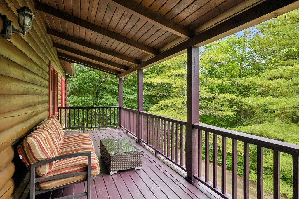 2668 Thompson Station Road, E Thompsons Station TN 37179