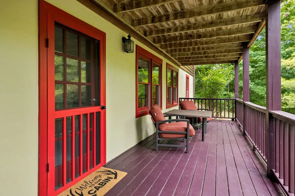 2668 Thompson Station Road, E Thompsons Station TN 37179