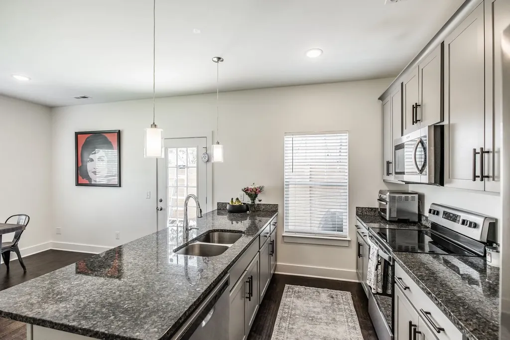 2440 Sayerville Avenue Old Hickory TN 37138