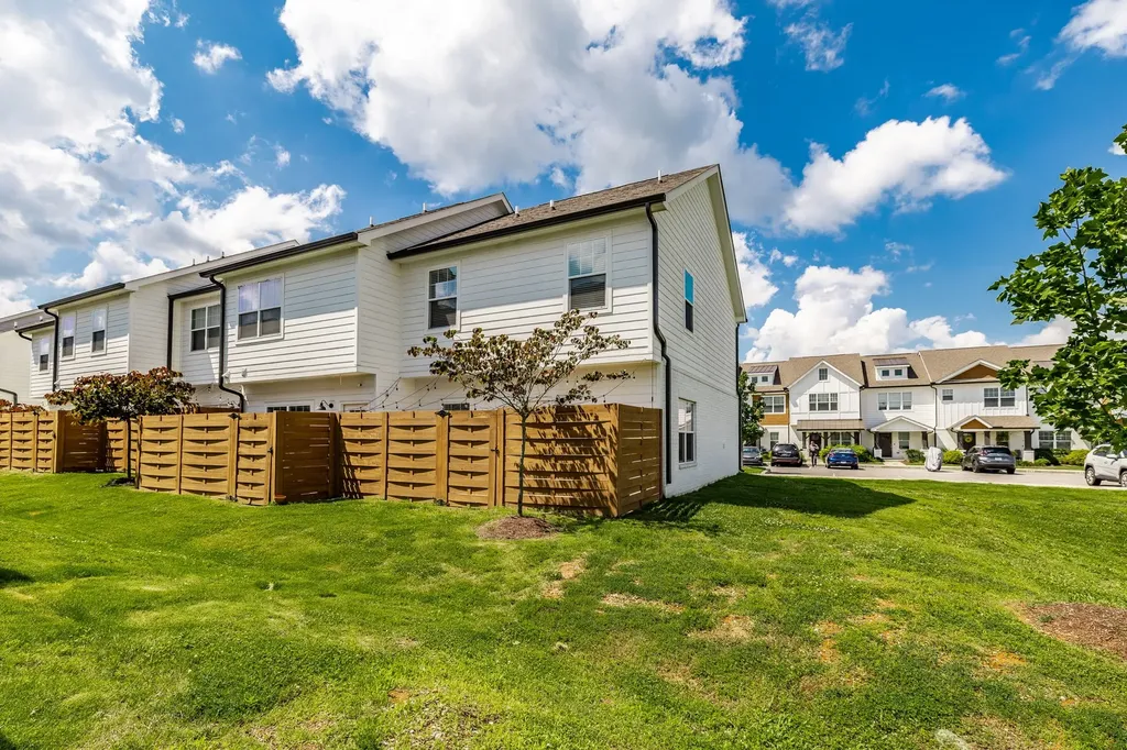 2440 Sayerville Avenue Old Hickory TN 37138