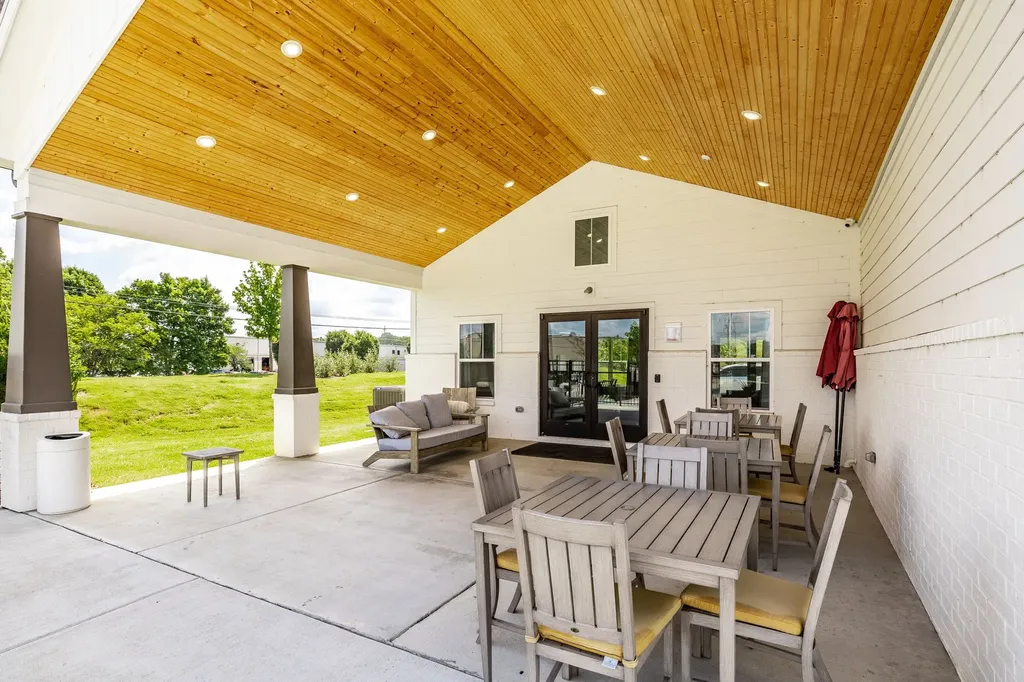 2440 Sayerville Avenue Old Hickory TN 37138