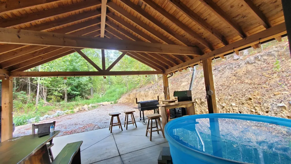 570 Beasley Hollow Road Linden TN 37096