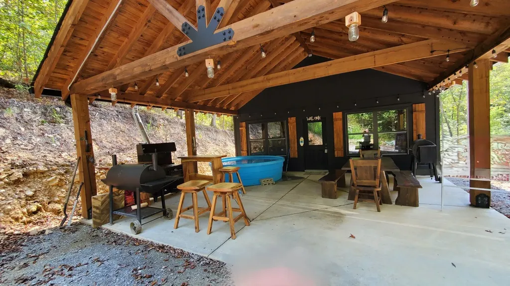 570 Beasley Hollow Road Linden TN 37096