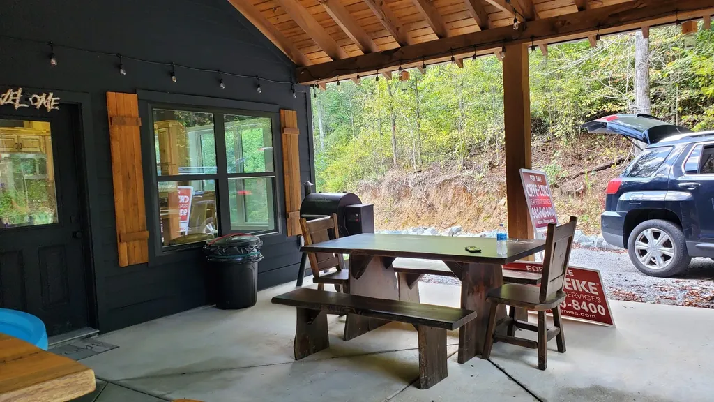 570 Beasley Hollow Road Linden TN 37096