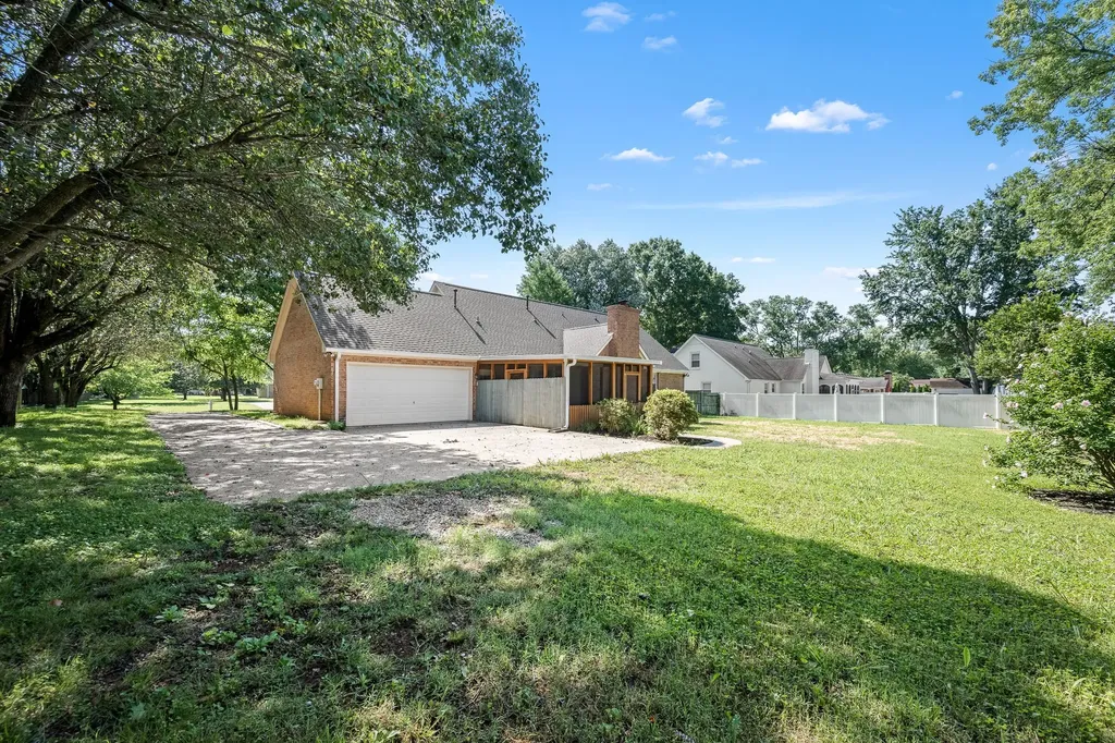 2515 Cabot Court Murfreesboro TN 37129