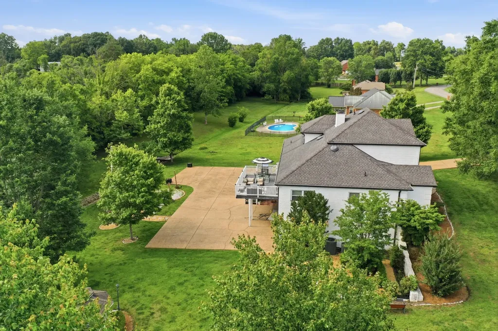1308 Teddys Place Mount Juliet TN 37122