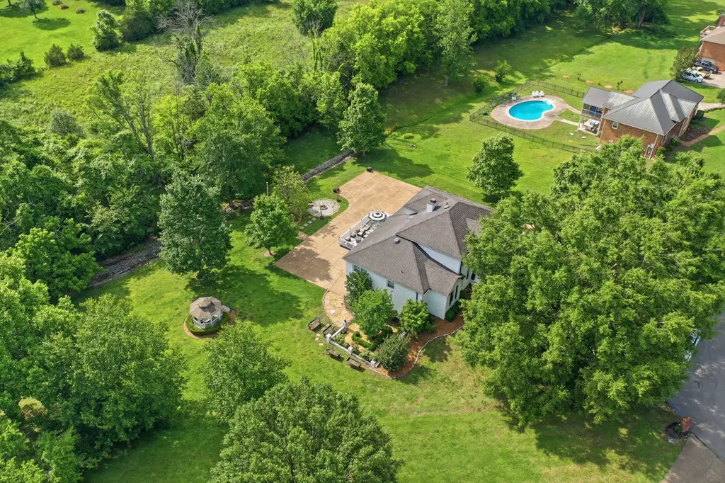 1308 Teddys Place Mount Juliet TN 37122