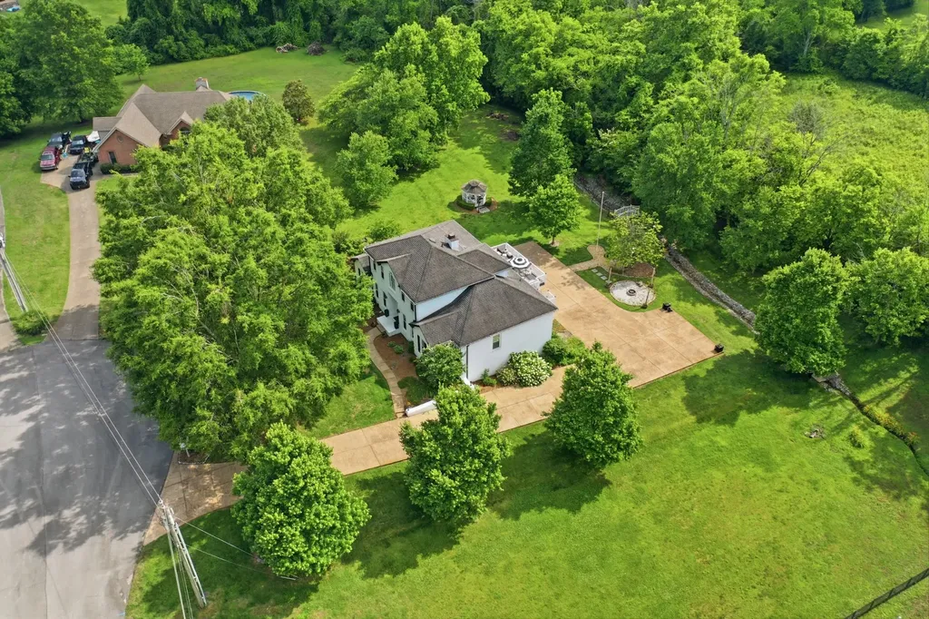 1308 Teddys Place Mount Juliet TN 37122