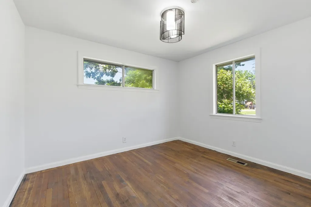 2400 Sandy Drive Nashville TN 37216