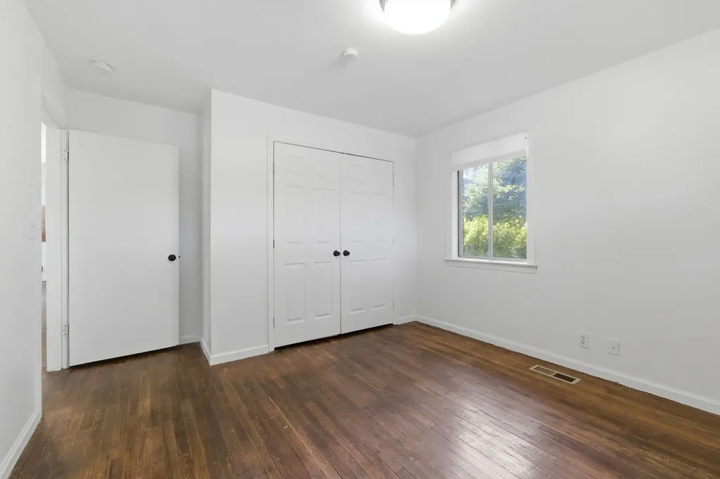 2400 Sandy Drive Nashville TN 37216