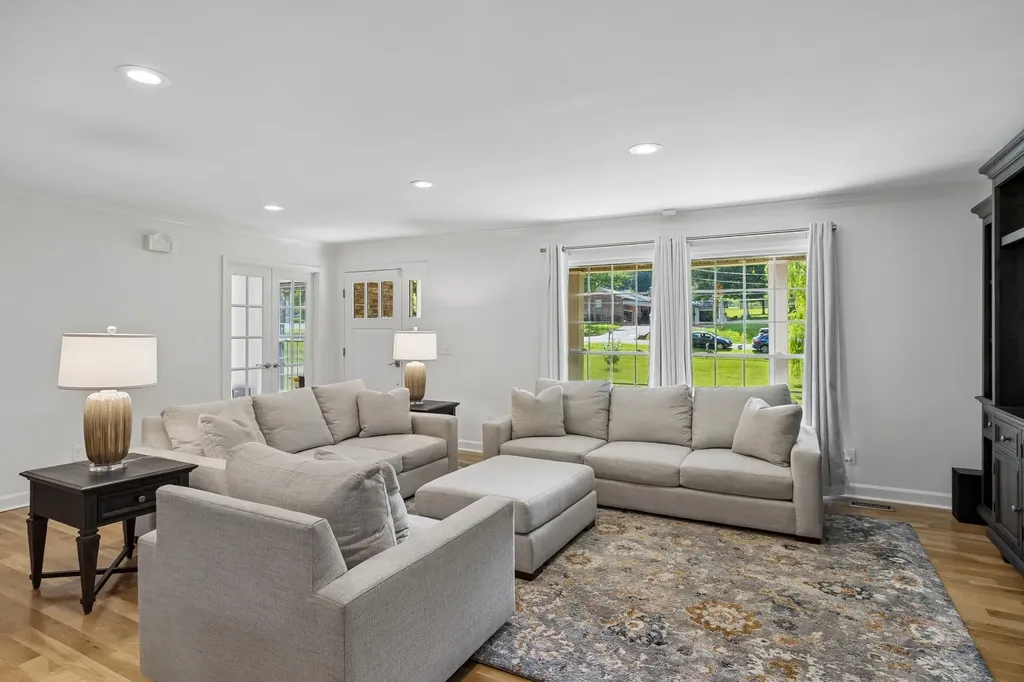 106 Azalea Lane Franklin TN 37064