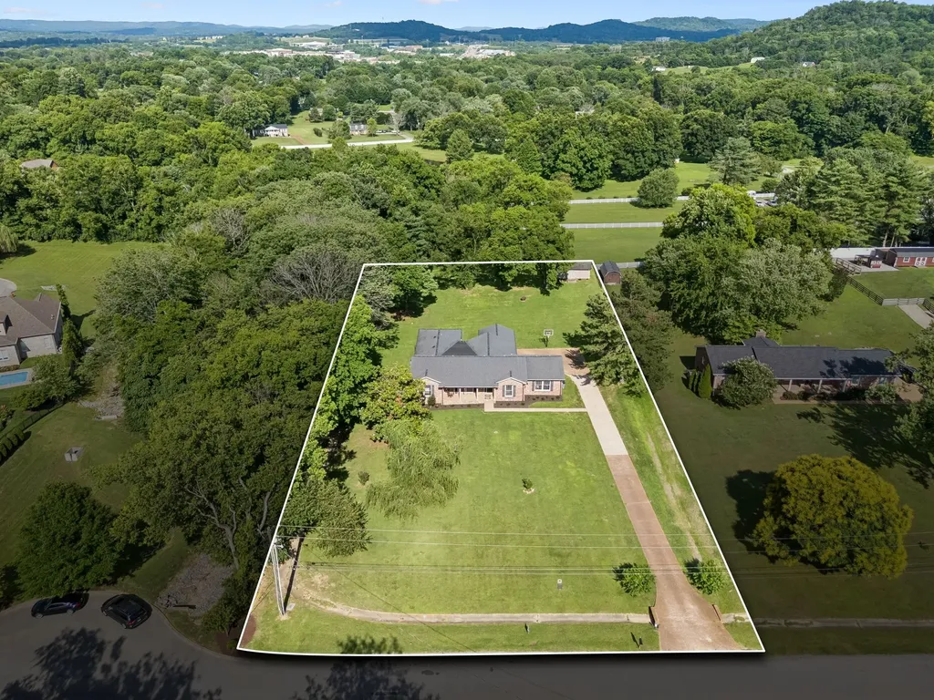 106 Azalea Lane Franklin TN 37064