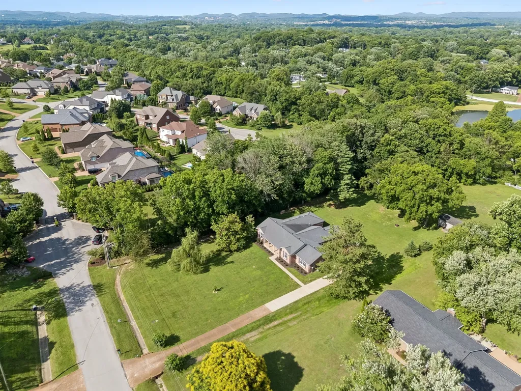 106 Azalea Lane Franklin TN 37064