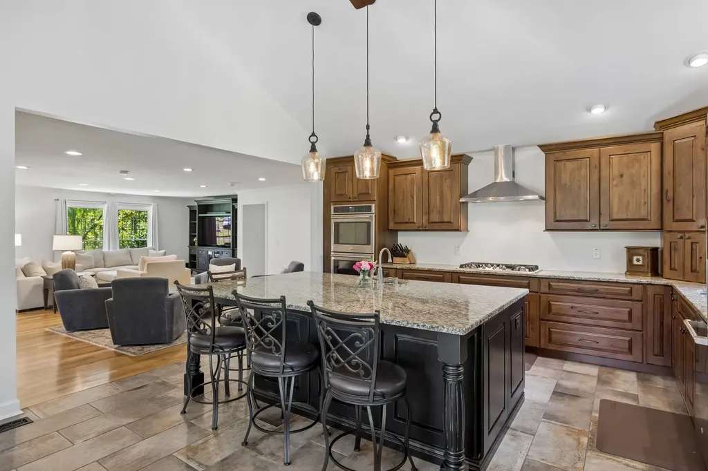 106 Azalea Lane Franklin TN 37064