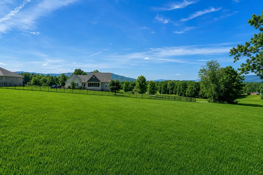 153 Cojohodo Court Mcminnville TN 37110