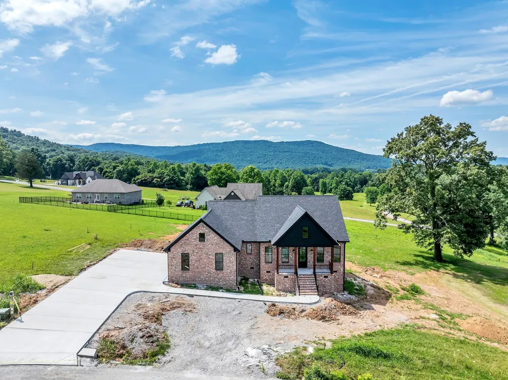 153 Cojohodo Court Mcminnville TN 37110