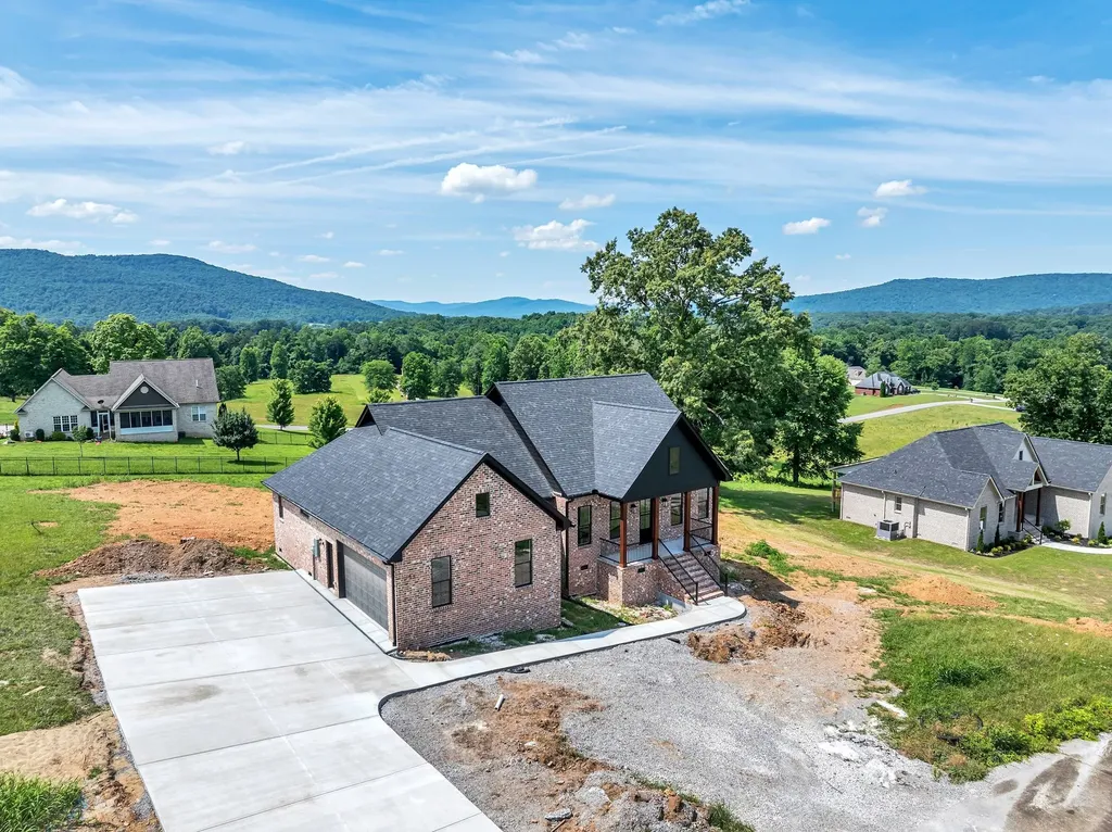 153 Cojohodo Court Mcminnville TN 37110