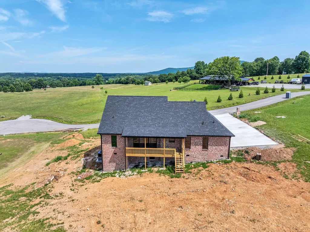 153 Cojohodo Court Mcminnville TN 37110