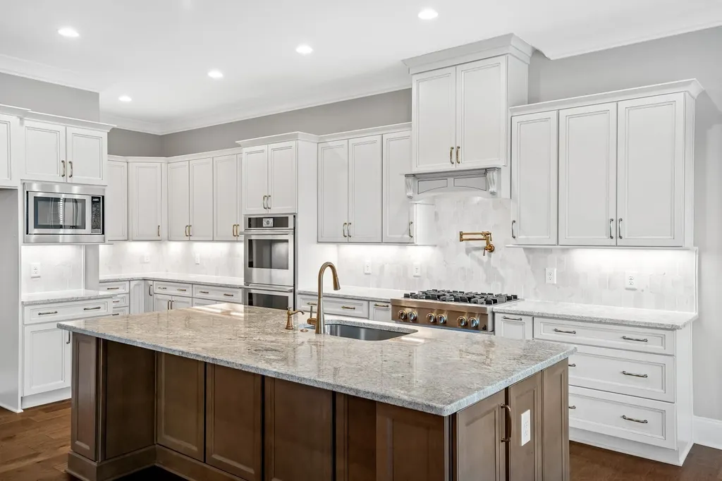 7293 Ruzek Court Fairview TN 37062