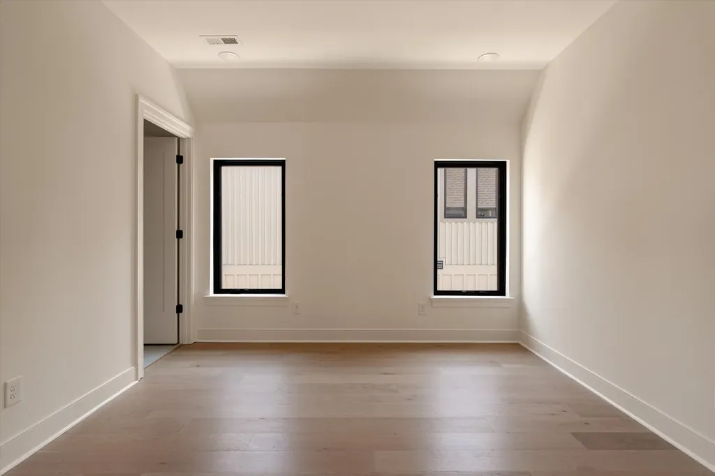 627 Richmond Bend Nashville TN 37206