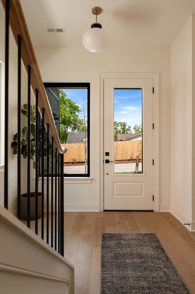 627 Richmond Bend Nashville TN 37206