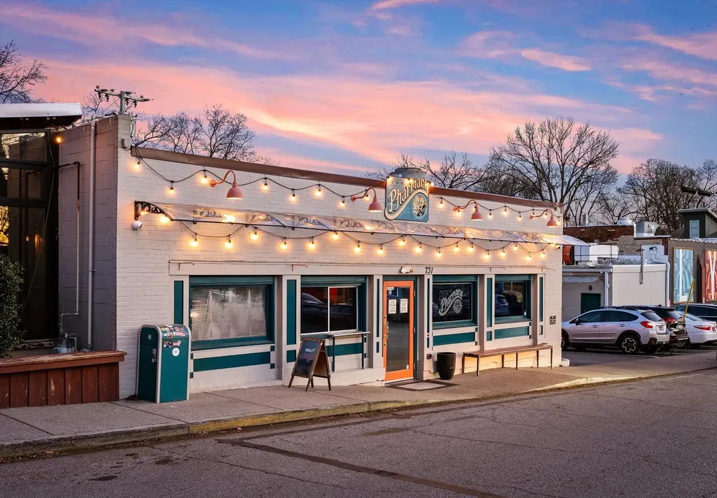 635 Richmond Bend Nashville TN 37206