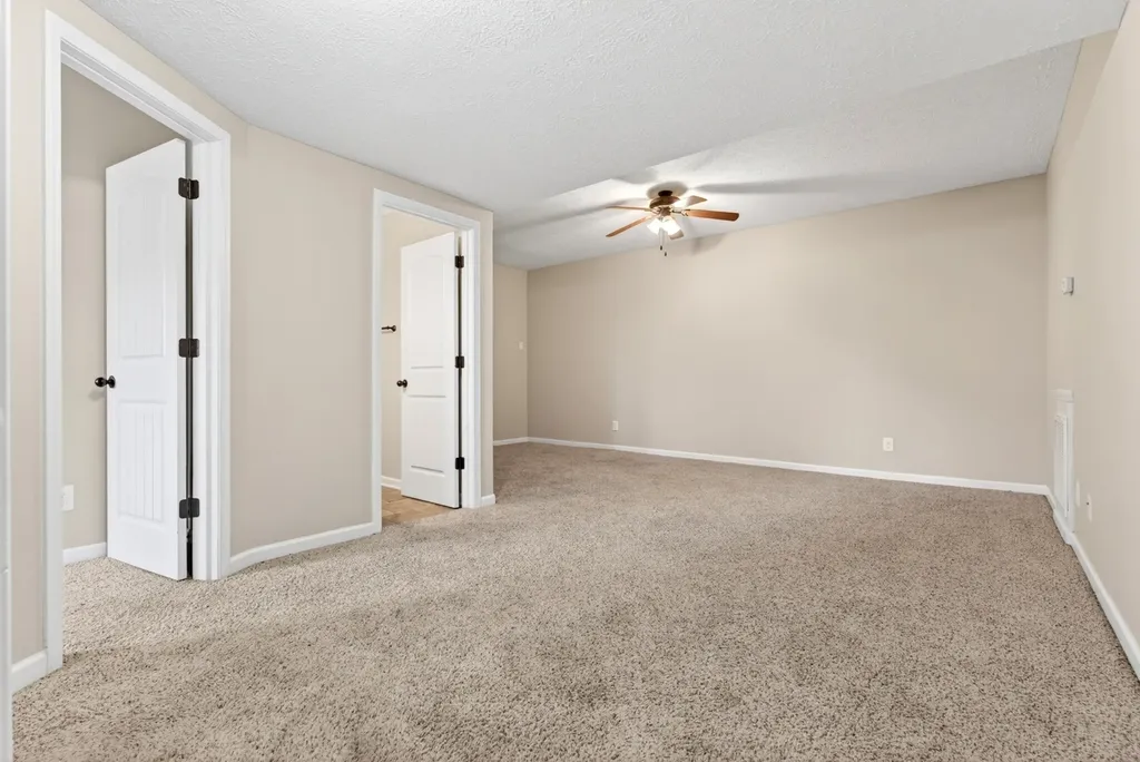 493 Comanche Court Clarksville TN 37042