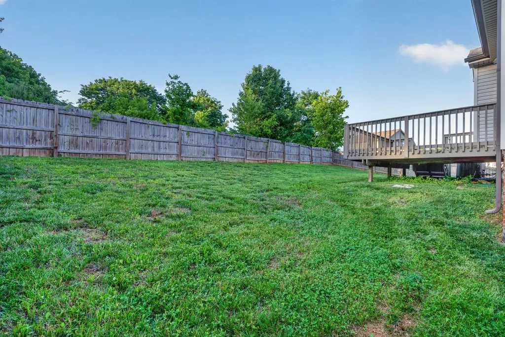 493 Comanche Court Clarksville TN 37042